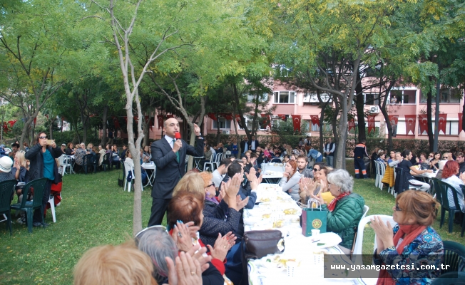 Başkan Kerimoğlu, sokak kahvaltılarında vatandaşlara seslendi!